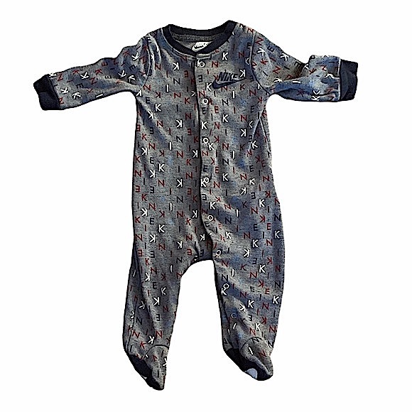 Nike | Infant Pajama and Onesie Set | Red and gray 6-9 month sized - Picture 2 of 7